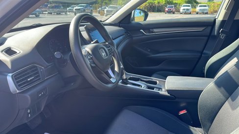 Used 2019 Honda Accord LX image 11