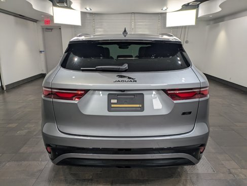 New 2026 Jaguar F-PACE R-Dynamic S image 5