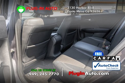 Used 2017 Honda Accord Sport image 8