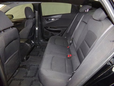 Used 2016 Chevrolet Malibu LT image 13