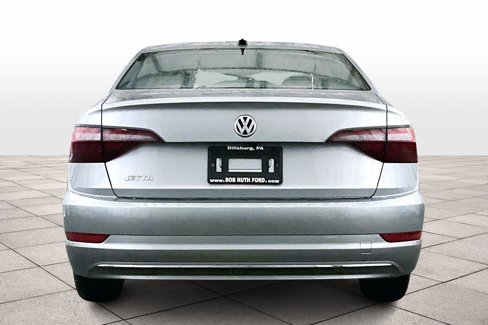 Used 2020 Volkswagen Jetta S image 4