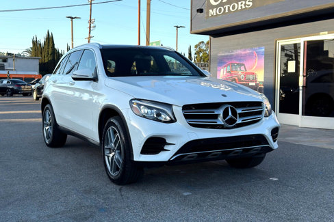 Used 2019 Mercedes-Benz GLC 300 4MATIC image 3
