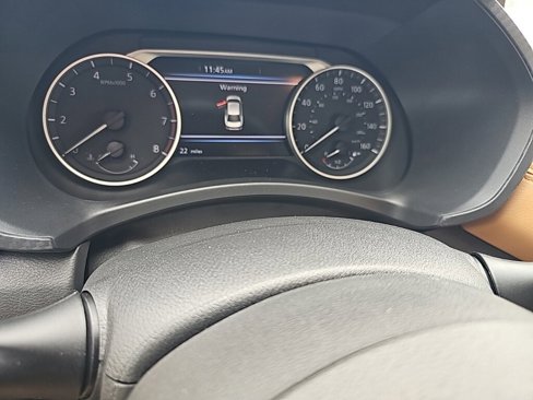New 2025 Nissan Sentra SV w/ SV Premium Package image 11