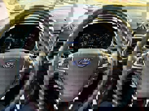 Certified 2016 Ford Edge SEL image 15