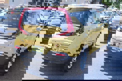 Used 2020 Kia Soul S image 4