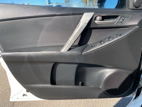 Used 2010 MAZDA MAZDA3 s Sport image 22
