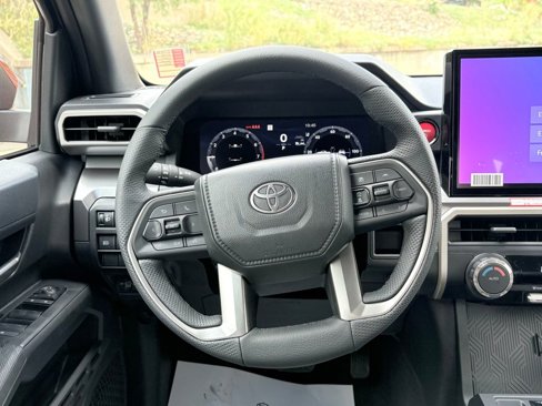New 2025 Toyota Tacoma TRD Off-Road image 21