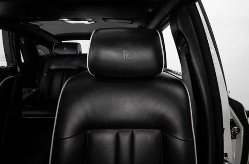 Used 2013 Rolls-Royce Phantom Sedan image 24