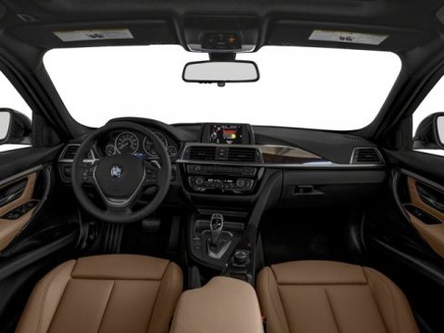Used 2018 BMW 330i xDrive Sedan w/ Convenience Package image 11