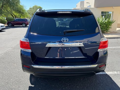 Used 2013 Toyota Highlander Plus image 4