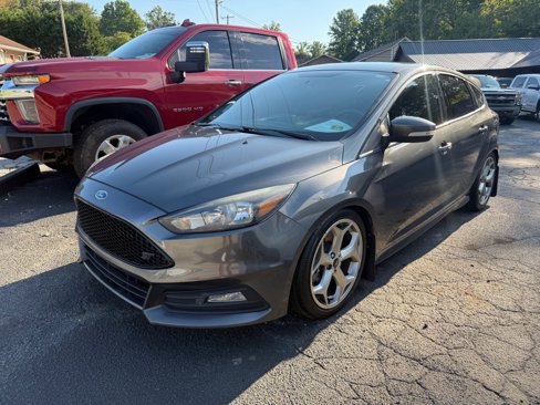 Used 2016 Ford Focus ST image 7