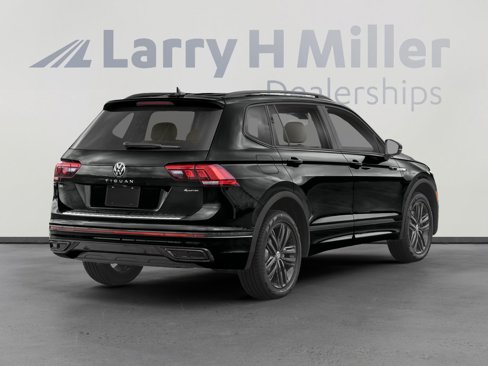 Used 2022 Volkswagen Tiguan SE R-Line image 2