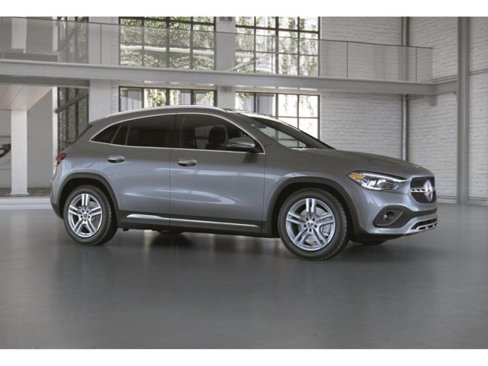 Certified 2021 Mercedes-Benz GLA 250 4MATIC image 15