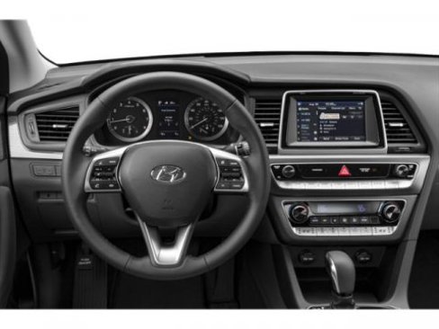 Used 2018 Hyundai Sonata Limited image 10