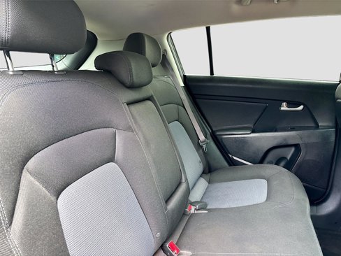 Used 2016 Kia Sportage LX image 27