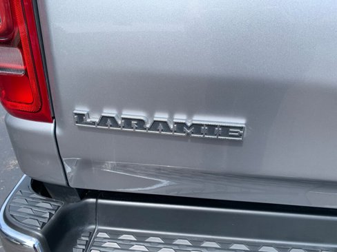 Used 2021 RAM 1500 Laramie image 10