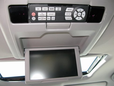 Used 2017 Honda Pilot Touring image 16