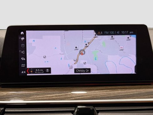 Used 2019 BMW 530i xDrive w/ Convenience Package image 12