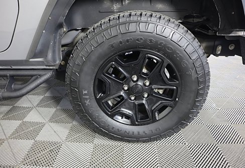 Used 2016 Jeep Wrangler Sport image 18