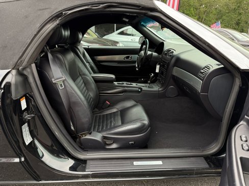 Used 2003 Ford Thunderbird image 14