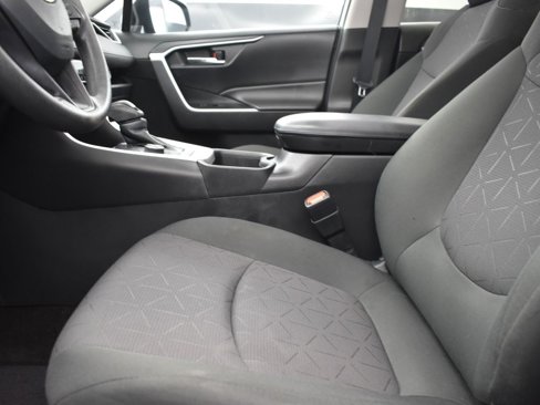 Used 2023 Toyota RAV4 XLE image 13