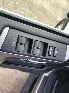 Used 2017 Toyota 4Runner SR5 Premium image 18