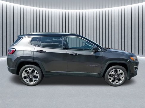 Used 2021 Jeep Compass Limited w/ Sun and Sound Group image 3