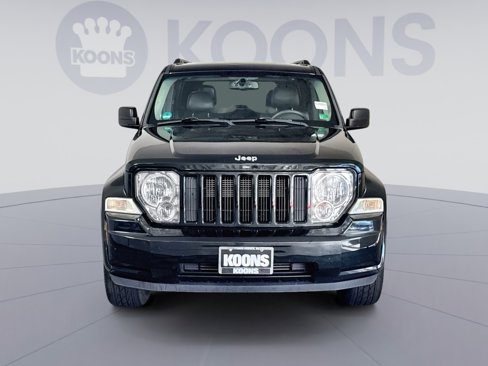 Used 2012 Jeep Liberty Sport image 11
