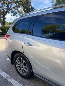 Used 2015 Nissan Pathfinder S image 29