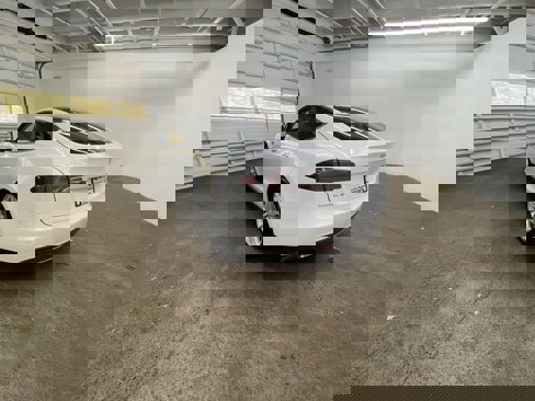 Used 2014 Tesla Model S image 4