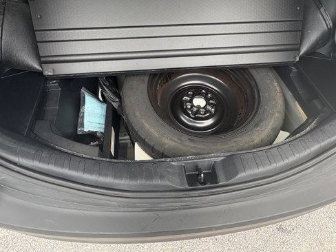 Used 2015 Toyota RAV4 XLE image 24