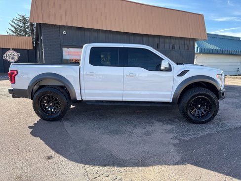 Used 2017 Ford F150 Raptor w/ Equipment Group 802A Luxury image 7