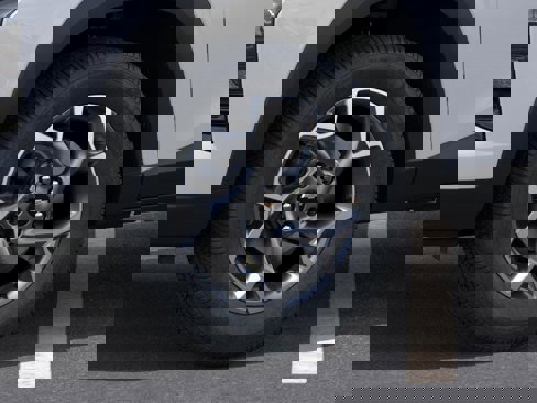 New 2025 Chevrolet Trax LT w/ Driver Confidence Package image 33