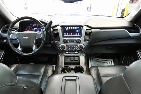 Used 2019 Chevrolet Suburban LT image 24