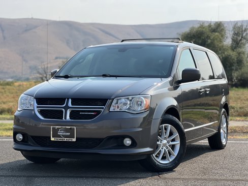 Used 2018 Dodge Grand Caravan SXT image 4