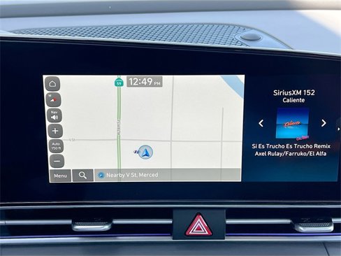 New 2025 Hyundai Elantra SEL image 13