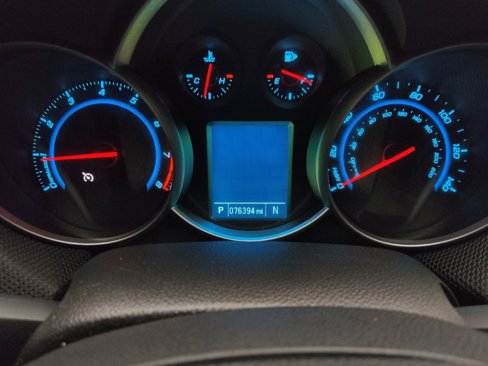 Used 2014 Chevrolet Cruze LT image 23