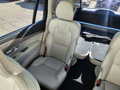 Certified 2022 Volvo XC90 T6 Inscription w/ Advanced Package image 13