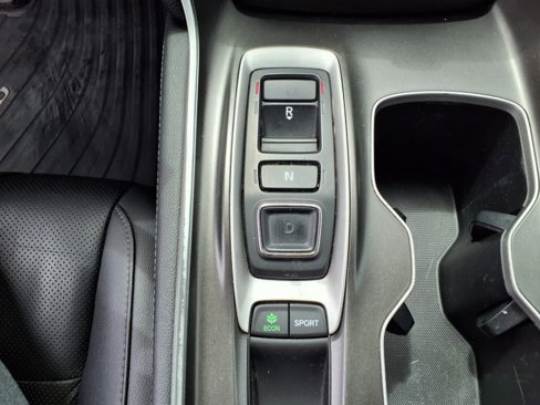 Used 2019 Honda Accord Touring image 17