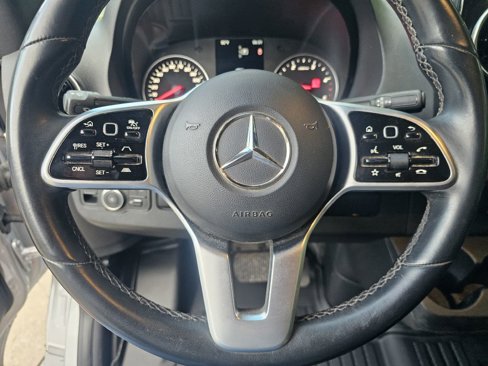 Used 2019 Mercedes-Benz Sprinter 2500 image 5