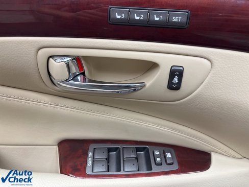 Used 2012 Lexus LS 460 image 29