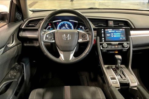 Used 2018 Honda Civic EX-T image 5