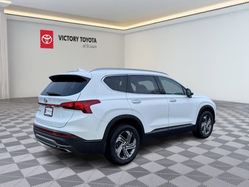 Used 2023 Hyundai Santa Fe SEL w/ Cargo Package image 4