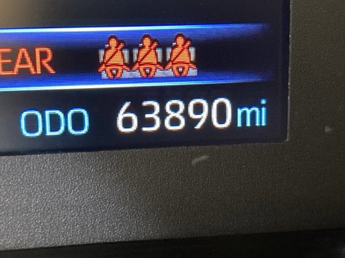 Used 2023 Toyota Corolla LE image 5