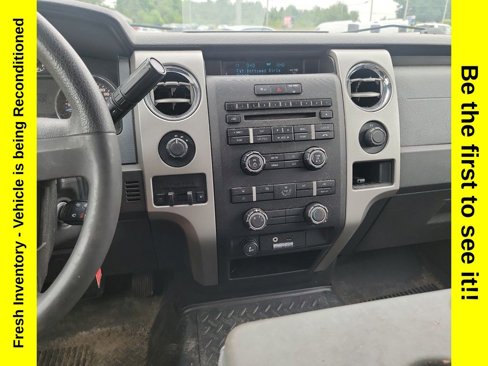Used 2011 Ford F150 XLT w/ Trailer Tow Pkg image 16