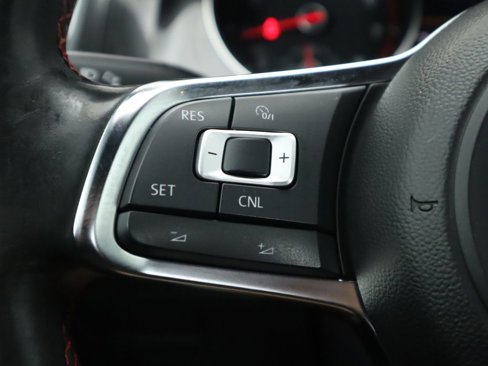 Used 2015 Volkswagen GTI S image 11