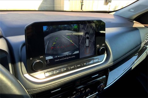 Used 2023 Nissan Rogue SL w/ SL Premium Package image 21