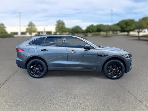 Used 2019 Jaguar F-PACE R-Sport image 8