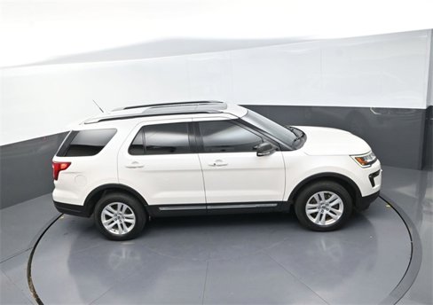 Used 2019 Ford Explorer XLT w/ Equipment Group 202A image 26