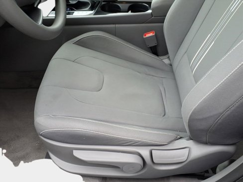 Used 2023 Hyundai Elantra Blue image 18